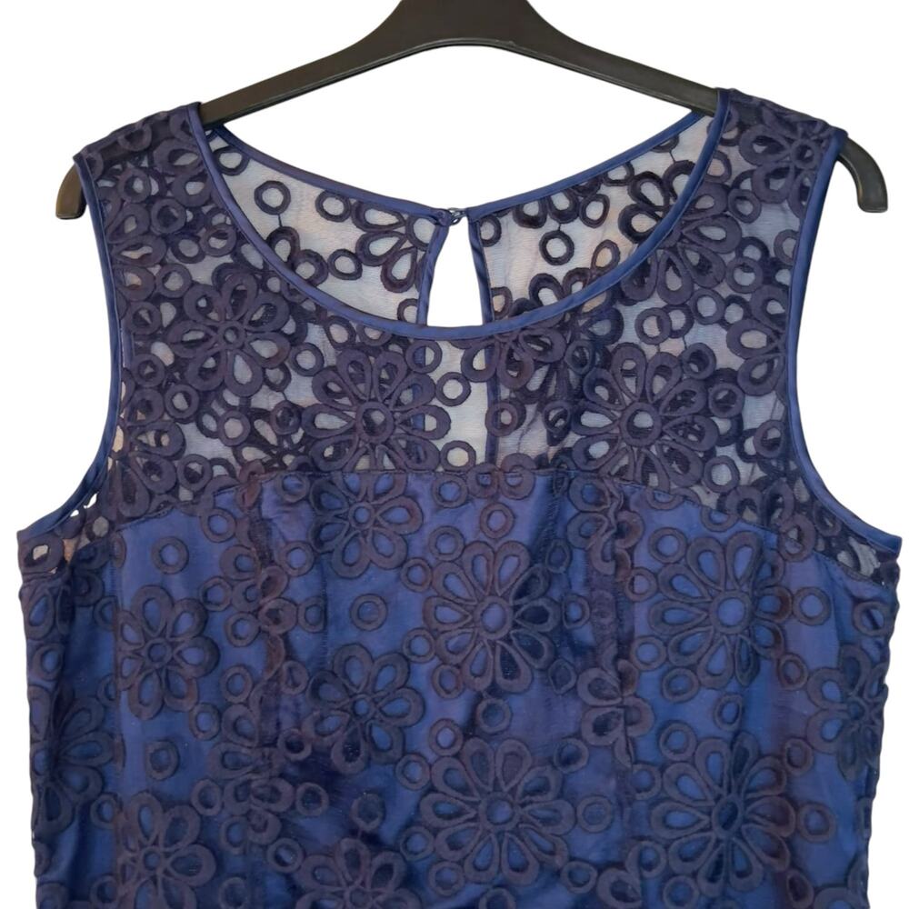 Tatyana Midi Dress Pencil Pinup Lace - Picture 3 of 9